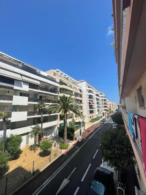 3 Pieces Apartment A Juan-Les-Pins Antibes Exterior foto